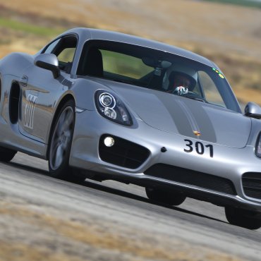 2015 Porsche Cayman S photo